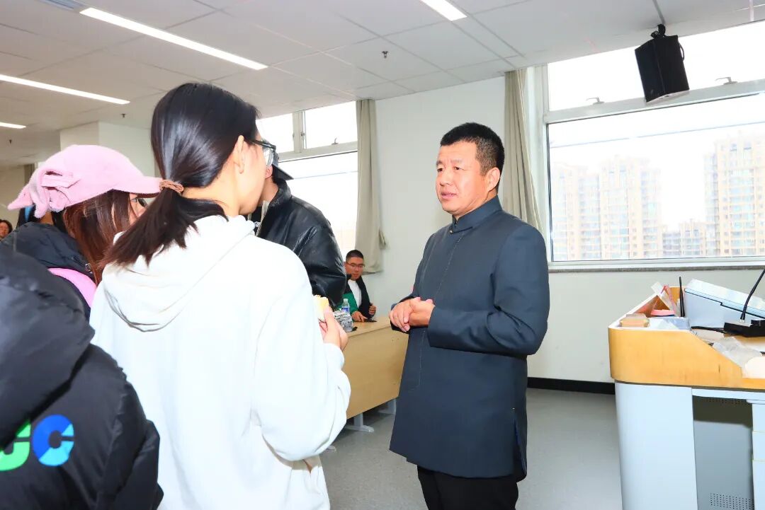 信远斋富华斋走进传媒大学8.jpg